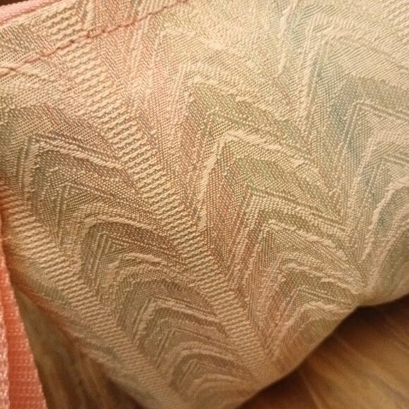 New Zippy Hanging Satin Wristlet Clutch Pouch Make-up Bags Floral Abstract print - Picture 8 of 14